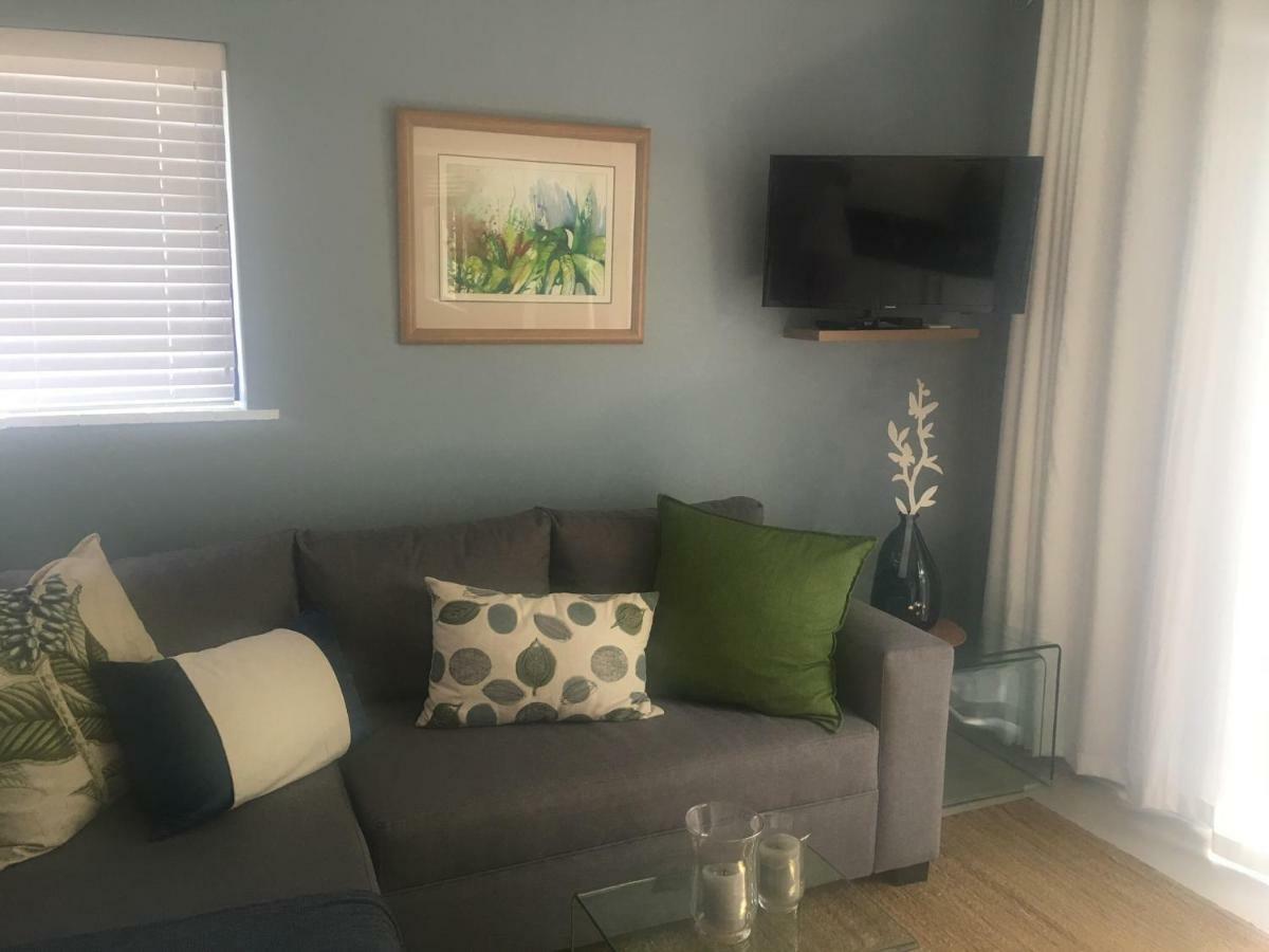 Table Mountain Guest Cottage With Private Garden Cape Town Exterior photo